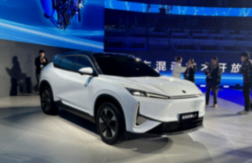 車動態:東風風神L7首發;新極氪001大定破3萬