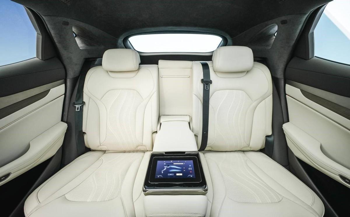 接棒特斯拉Model Y?全新騰勢N7上市,四款車型哪款更值得入手?