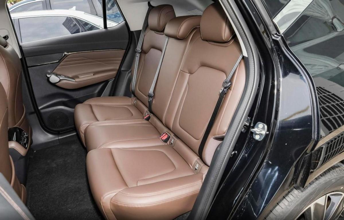 優惠后售10.98萬!緊湊型大空間SUV,形似RAV4榮放,傳祺新車上市