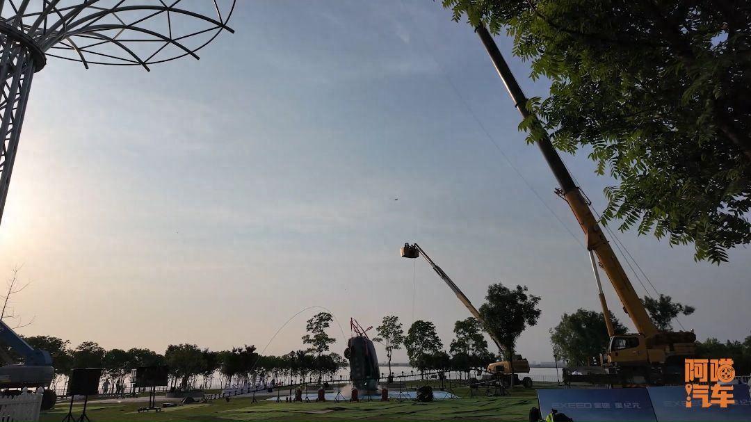 高空墜落,翻滾實驗,續航挑戰,這些硬核測試,為何只有奇瑞敢做