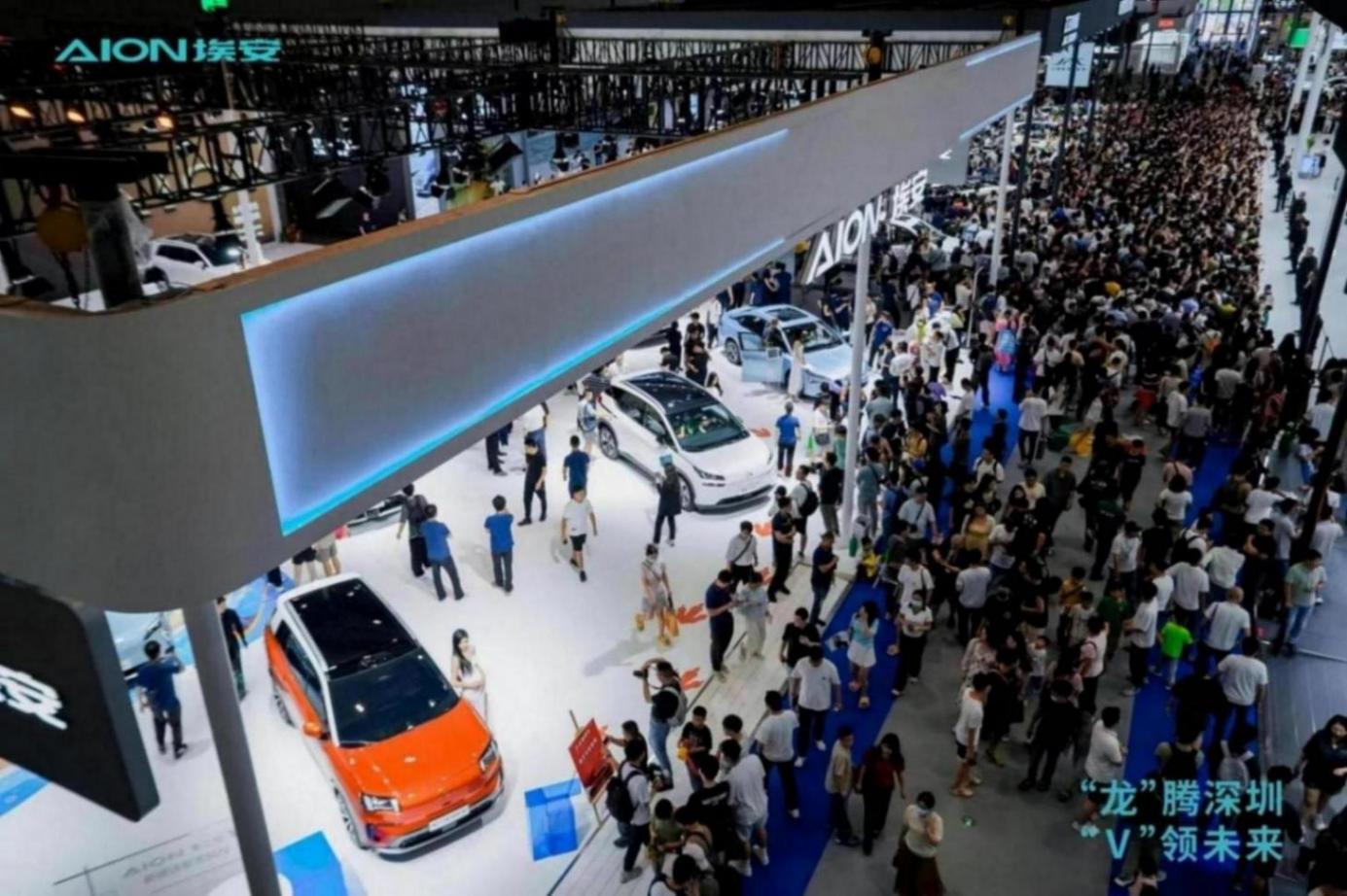 造型硬派、高階智駕、750km續(xù)航,第二代AION V霸屏粵港澳車展