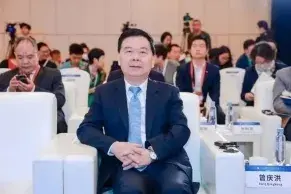 曾慶洪參加“讀懂中國”,共議發(fā)展新質(zhì)生產(chǎn)力