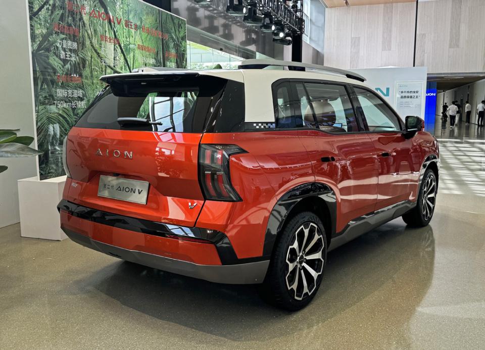 新硬派智駕SUV!廣汽埃安第二代AIV正式發布