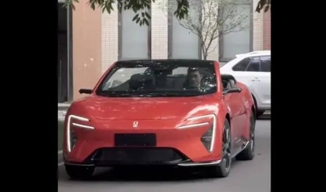 關注度更高的是阿維塔06敞篷版?