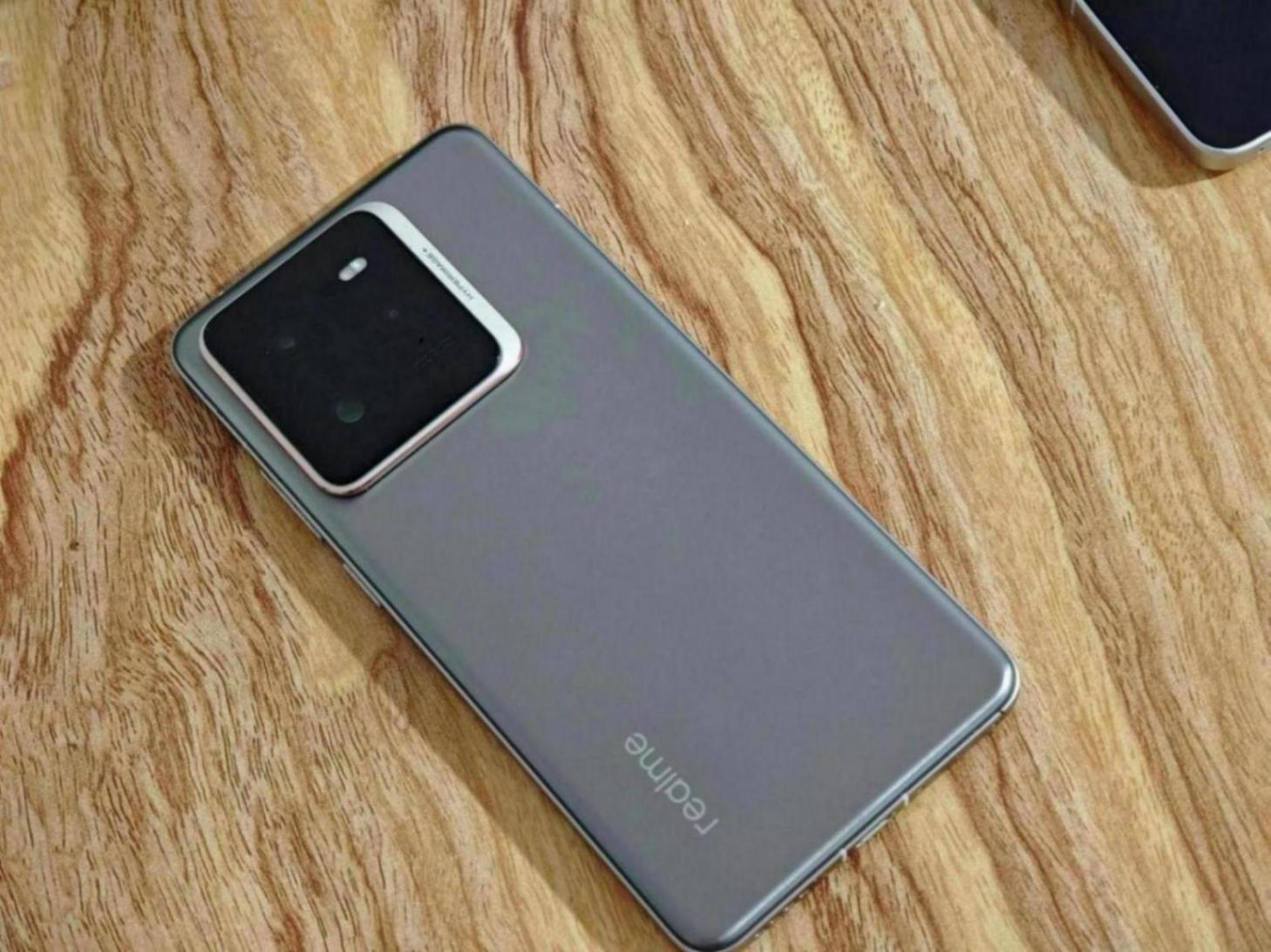 2025年要購(gòu)買真我GT7 Pro注意了,一個(gè)星期使用體驗(yàn)