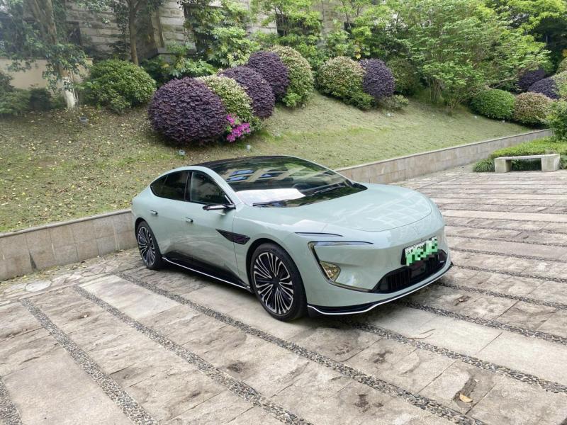 豪華電動車界的新“卷王”:極氪001、蔚來ET5、阿維塔12對比評測