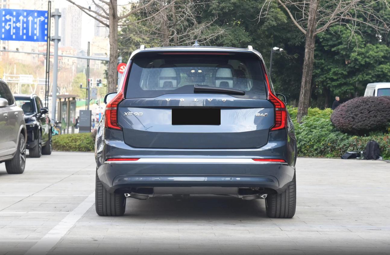 競爭大眾途銳,全新沃爾沃XC90實(shí)車亮相,即將上市