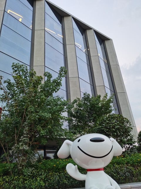 京東“兩個過萬”!企業構建高質量發展。就業.創新.生態正循環。